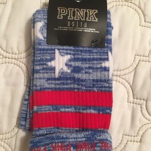 💕NWT Vs Pink Fourth of July Knee High Socks💕